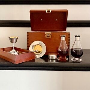 Sterling Silver Portable Communion Set in Mahagony Travel Case